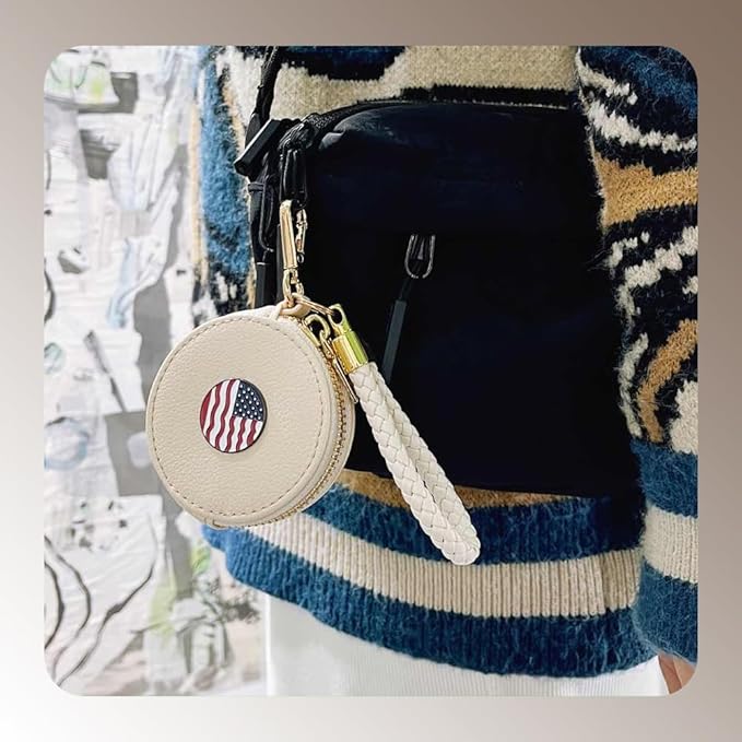 Coin Wallet Purse, Beige PU Leather Round Zipper Coin Purse, Mini Leather Coin Purse, Keychain Bag Charm, Shoulder Bag for Girls & Women (White American Flag)