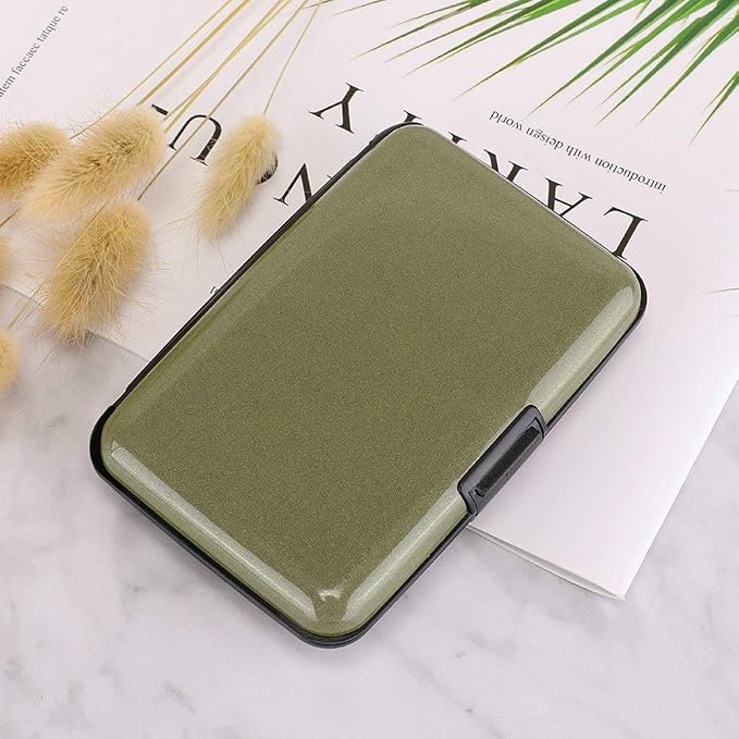 ELFISH RFID Blocking Credit Card Protector Aluminum ID Case Hard Shell Business Card Holders Metal Wallet for Men or Women (Army green)
