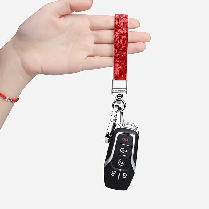 QBUC Genuine Leather Car Keychain,Universal Heavy Duty Metal Key Chain Accessories,Car Fob Key Keychain Holder with 360 Degree Rotatable Snap Swivel and Anti-Lost D-Ring for Men Women(Red)