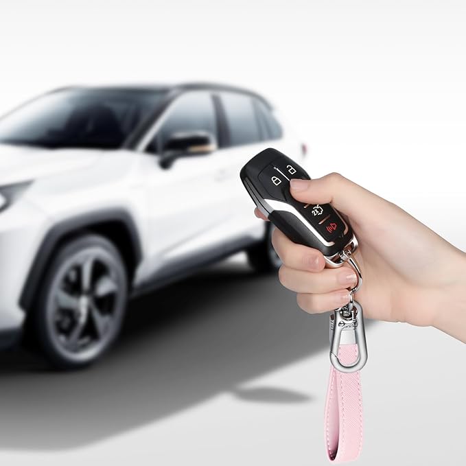 QBUC Genuine Leather Car Keychain,Universal Heavy Duty Metal Key Chain Accessories,Car Fob Key Keychain Holder with 360 Degree Rotatable Snap Swivel and Anti-Lost D-Ring for Men Women(Light Pink)