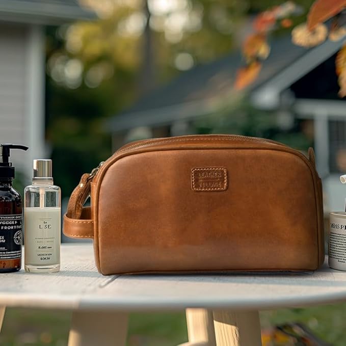 LEATHER VILLAGE Genuine Leather Toiletry Travel Bag With Waterproof Lining - Sun Tan | King-Size Handcrafted Vintage Dopp Kit Bag, Shaving & Bathroom Organizer, Gift for Men & Women