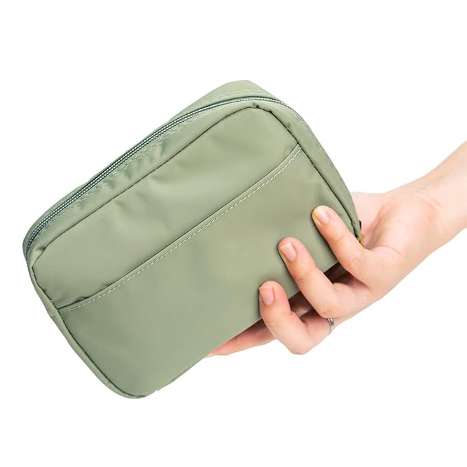 Hekyip Rectangular Beauty Bag, Small Travel Makeup Bag for Purse, Portable Waterproof Cosmetic Pouch for Girls Women (Rectangular Green)