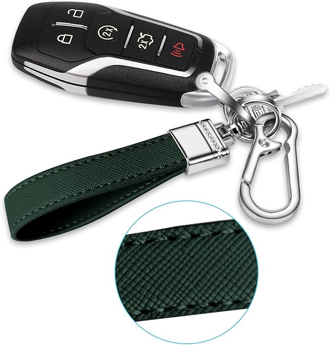 QBUC Genuine Leather Car Keychain,Universal Heavy Duty Metal Key Chain Accessories,Car Fob Key Keychain Holder with 360 Degree Rotatable Snap Swivel and Anti-Lost D-Ring for Men Women(Dark Green)