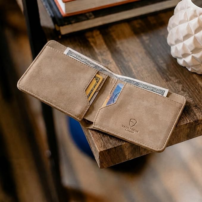 Vaultskin MANHATTAN Slim RFID Blocking Bifold Leather Wallet for Men - Men’s Leather Wallet, Front Pocket Minimalist Card Holder, Holds 9 Cards and Cash, Premium Italian Leather