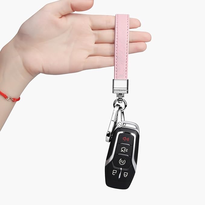 QBUC Genuine Leather Car Keychain,Universal Heavy Duty Metal Key Chain Accessories,Car Fob Key Keychain Holder with 360 Degree Rotatable Snap Swivel and Anti-Lost D-Ring for Men Women(Light Pink)