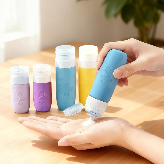 Travel Cosmetic Case Toiletry Bag with Zipper Refillable Silicone Kit Toiletry Bottles、Squeeze Toiletry Bottles Leakproof Accessories for Toiletries Shampoo Lotion Body Wash (BPA Free)