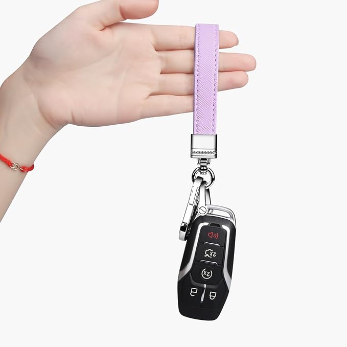 QBUC Genuine Leather Car Keychain,Universal Heavy Duty Metal Key Chain Accessories,Car Fob Key Keychain Holder with 360 Degree Rotatable Snap Swivel and Anti-Lost D-Ring for Men Women(Lavender Purple)