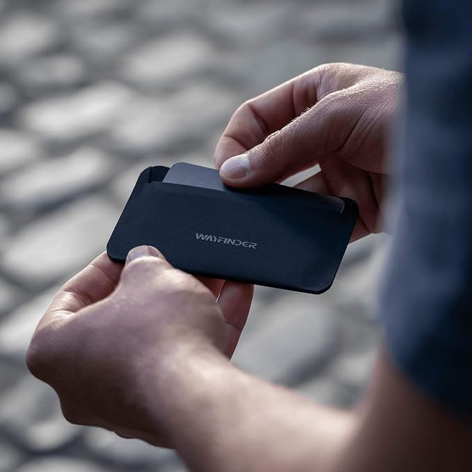 WAYFINDER - Flux - Minimalist Slim Front Pocket Card Holder Wallet For Men - Black