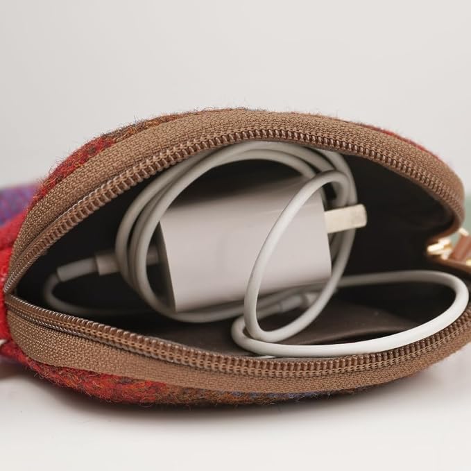 Harris Tweed Mini Travel Makeup Carrying Case Cosmetic Bag Portable Electronics Accessories Organizer Coin Purse (Purple Plaid)
