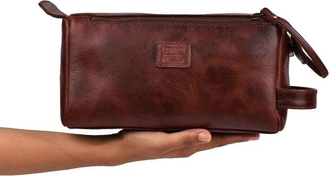 LEATHER VILLAGE Genuine Leather Travel Toiletry Bag - Water-Resistant Dopp Kit for Toiletries, Large Shaving Bag & Bathroom Organizer - Gift for Men & Women - Cherry Brown