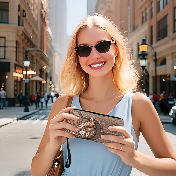 Bulopur PU Leather Wallet for Women Custom Name Small Wallet Purse Giraffe Wristlet Wallets Waterproof Rifd Blocking Cash ID Card Holder Clutch Purses for Shopping Travel Personalized Gifts for Sister