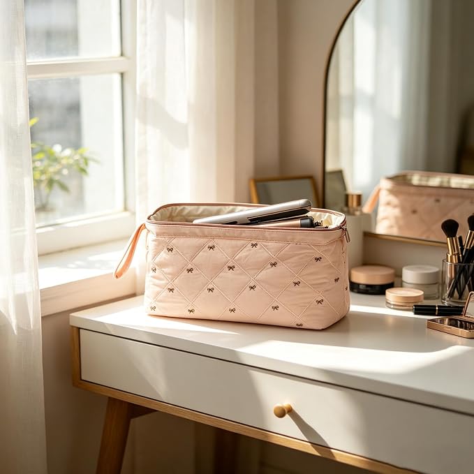 Stratalife Quilted Hair Tools Travel Bag with Polishing Cloth Compatible with Dyson Airwrap Shark Flex Style, Portable Toiletry Bag Hair Dryer Curling Iron Carrying Case Travel Essentials Pink Bow