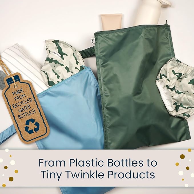 Tiny Twinkle Mess Proof Wet Bags | 2-Pack Reusable Waterproof Wet Bags for Swimsuits | Baby Clothes | Travel & Diaper Bag (Christmas Set)