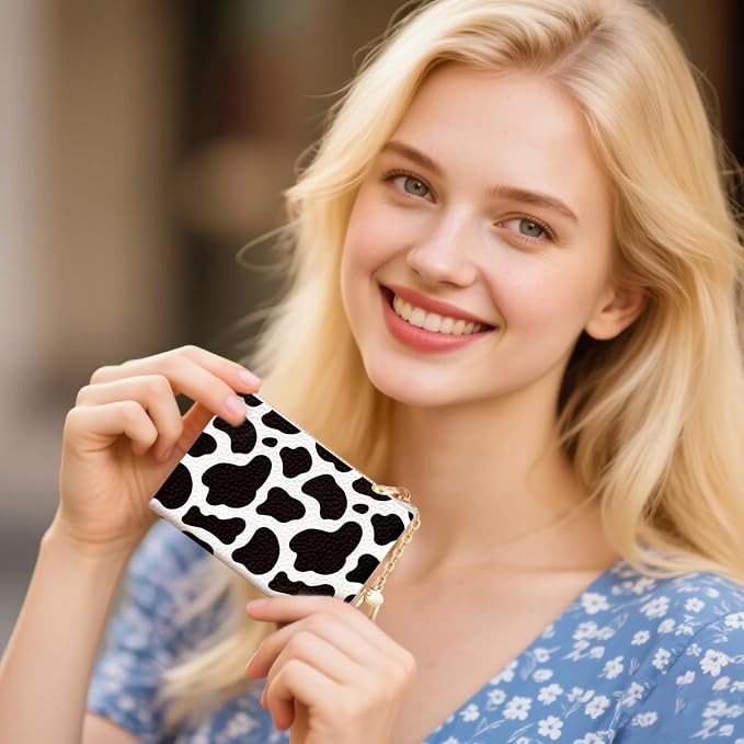 Cow Keychain Coin Purse for Women, Small PU Leather Change Pouch, Zipper Little Tiny Travel Wallet for Girls, Cute Kawaii Zip Pocket Coin Holder with Key Ring