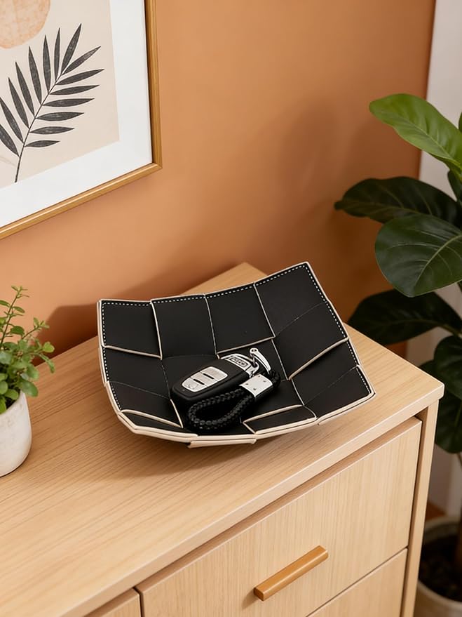 Premium Leather Valet Tray Double-Sided, Scratch-Resistant and Waterproof Compact Desk Organizer for Keys, Watches, Jewelry
