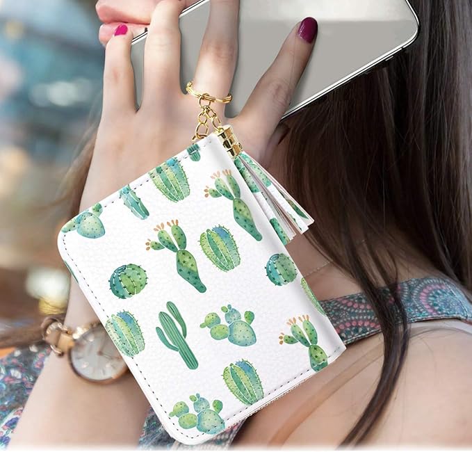 Coco Rossi Women's Small Credit Card Wallet RFID Cute Cactus Card Holder for Women with Kaychain & Keyring, Cactus