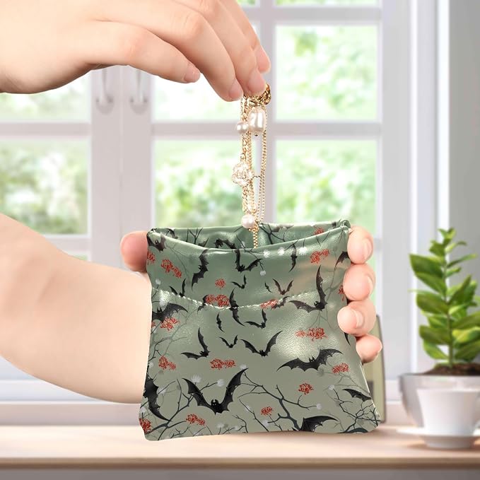 Bats Women's Waterproof PU Leather Coin Purse, Slim Travel Wallet with Zipper - Compact Card Holder & Jewelry Organizer for Cash, Keys, Lipstick
