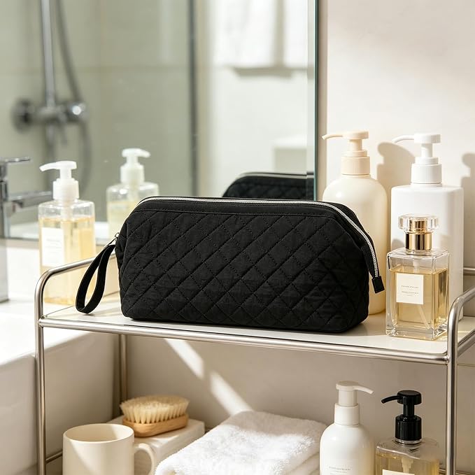 Stratalife Quilted Hair Tools Travel Bag with Polishing Cloth Compatible with Dyson Airwrap Shark Flex Style, Portable Toiletry Bag Hair Dryer Curling Iron Carrying Case Travel Essentials Black