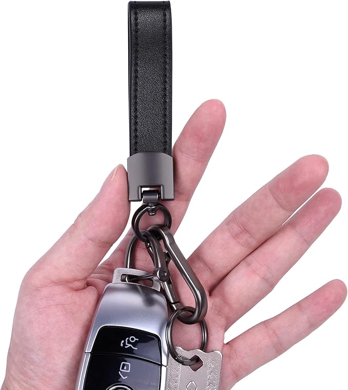 Wisdompro Genuine Leather Car Keychain, Universal Heavy Duty Key Fob Keychain Leather Key Chain Holder for Men and Women