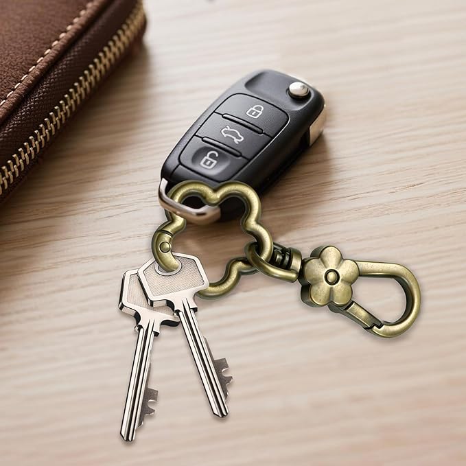 Metal Keychains for Women Men, 2PCS Cute Flower Shape Quick Release Key Chain Bag Charms Car Keychain Holder Clip