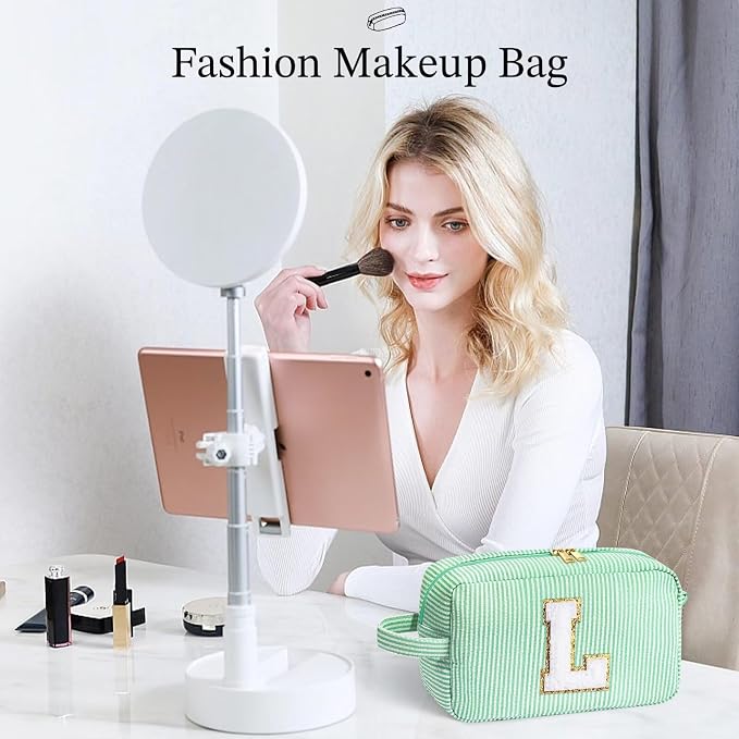 YOOLIFE Initial Cosmetic Bag for Women - Monogram Cute Makeup Bag Cosmetic Case Toiletry Pouch for Women Her Best Friend Sister Teacher, Personalized Birthday Gifts for Women, Light Green I