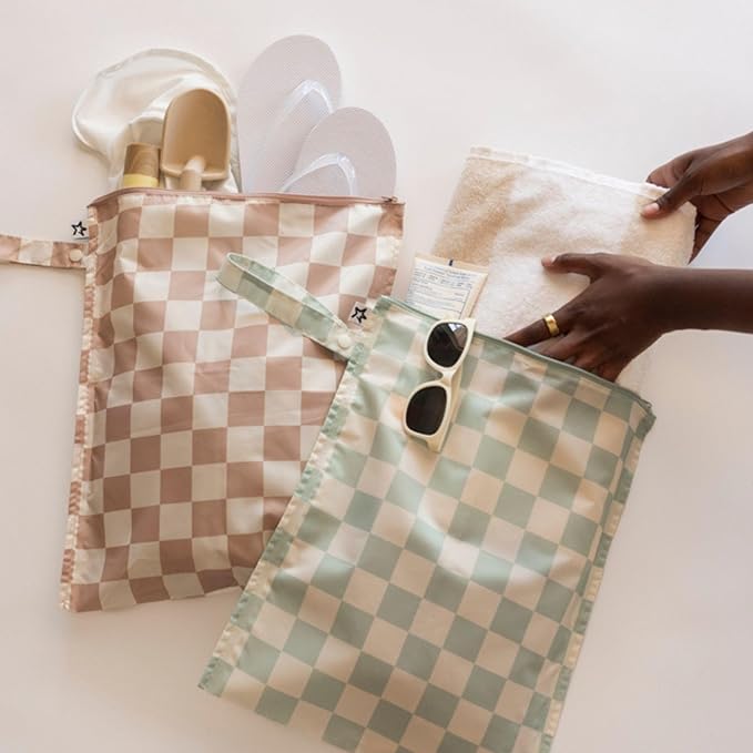 Tiny Twinkle Mess Proof Wet Bags | 2-Pack Reusable Waterproof Wet Bags for Swimsuits | Baby Clothes | Travel & Diaper Bag (Unisex Checkers)