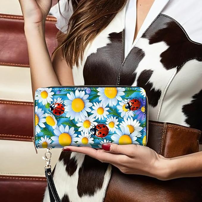 Ladybug on Daisy Flower Print Women Large Capacity PU Leather Zip Around Wallet, Multifunctional Clutch Purse for Cash/Card/Coin/Smart Phone