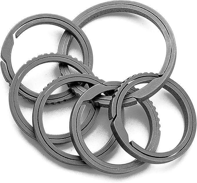 TISUR Titanium Keychain Rings, Split Side Pushing Key Rings Heavy Duty Black Key Ring For Key Chain Carabiner Dog Tag Ring