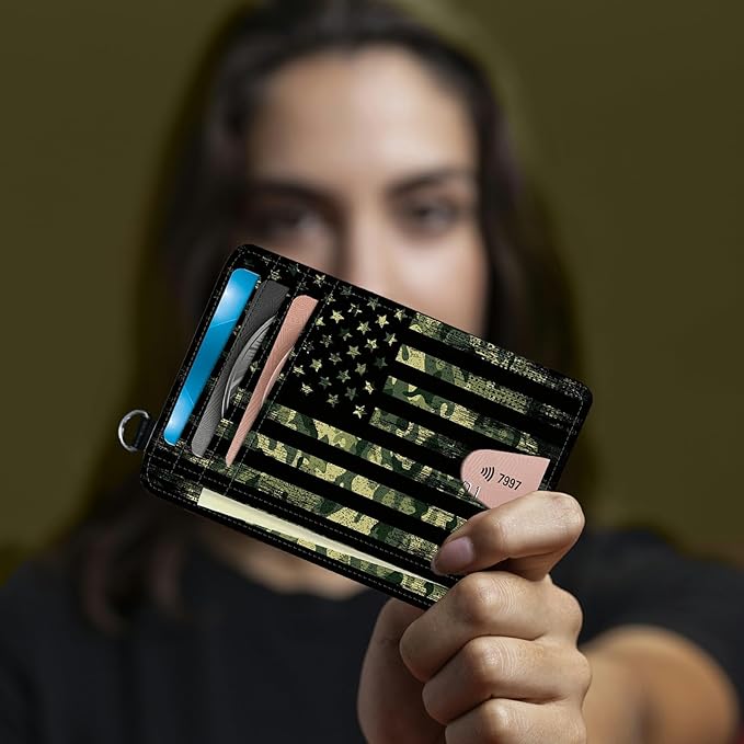 Small Travel Wallets, Military Camouflage American Flag Slim Minimalist Front Pocket Wallet with Wristlet, RFID Blocking PU Leather Credit Card Holder with ID Window Change Purse for Men Women