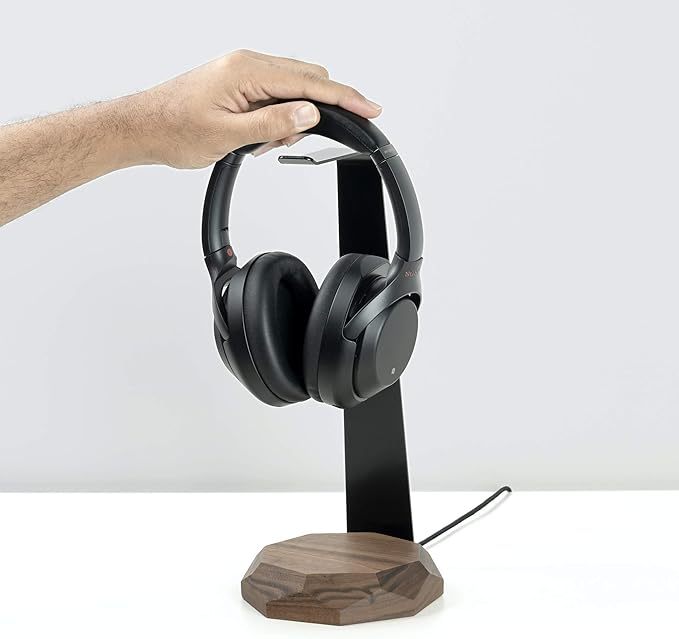 Oakywood 2-in-1 Wooden Headphone Stand with Wireless Charging - Wood Headphone Holder ??Stainless-Steel Base ??Handcrafted Headphones Stand for Desk - Qi-Compatible Wireless Charging ??Walnut