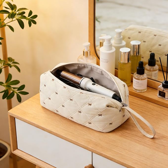 Stratalife Quilted Hair Tools Travel Bag with Polishing Cloth Compatible with Dyson Airwrap Shark Flex Style, Portable Toiletry Bag Hair Dryer Curling Iron Carrying Case Travel Essentials Beige Bow