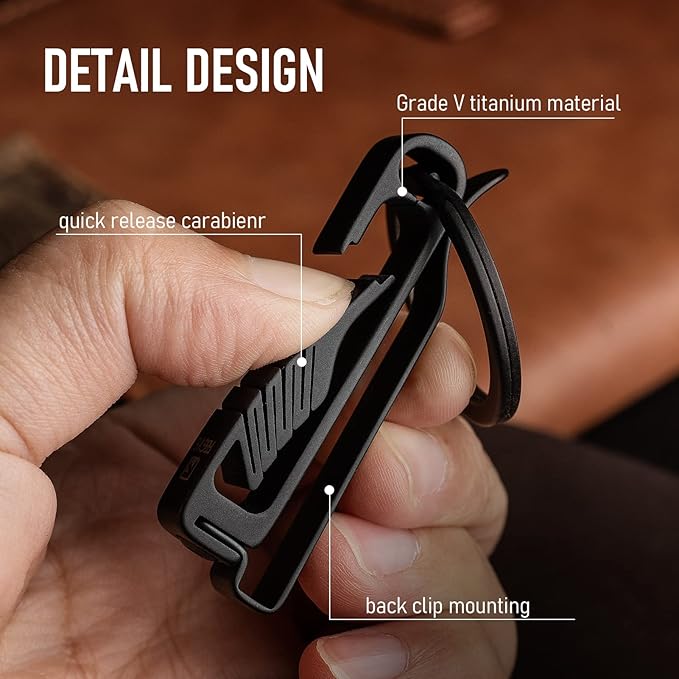 FEGVE Key Belt Clip, Titanium Belt Key Holder Carabiner Keychain Clip with Titanium Key Ring and D-Shaped Keyring for Men（Black）
