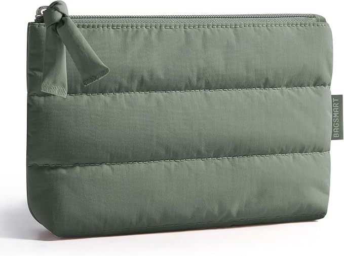 BAGSMART Small Puffy Water-Resist Makeup Bag for Women