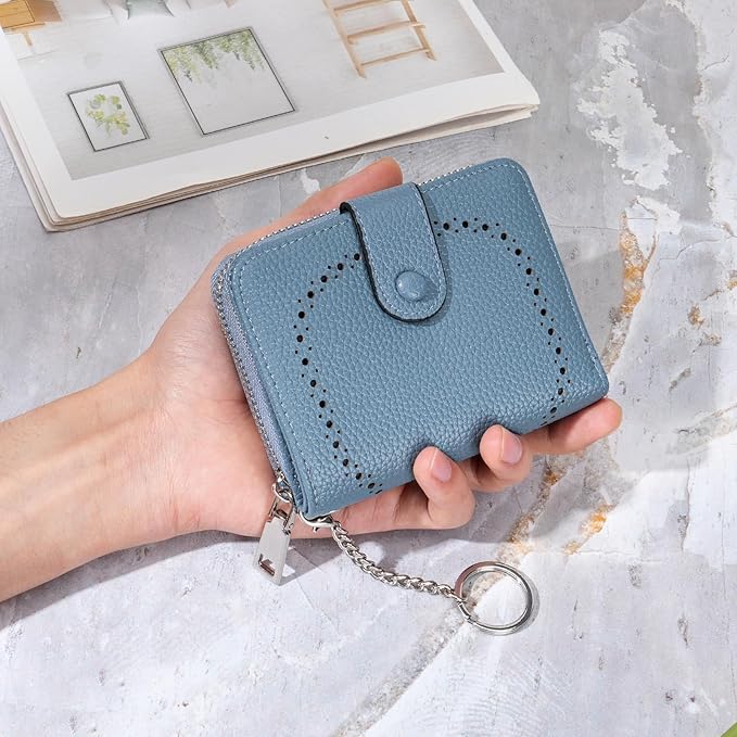 GAEKEAO Women's Leather Wallet RFID Blocking Card Holder with Many Compartments Small Purse with Zipper Key Chain Wallets
