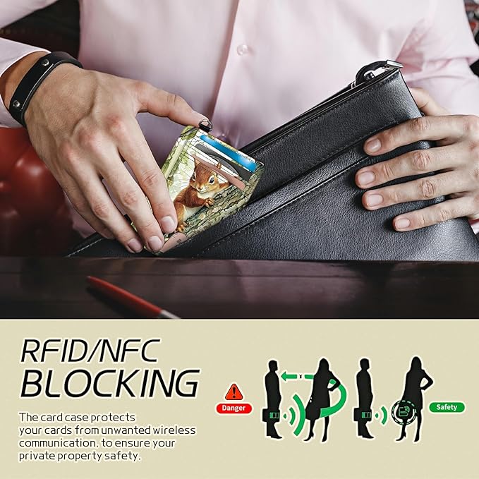 Small Travel Wallets, Squirrel Slim Minimalist Front Pocket Wallet with Wristlet, RFID Blocking PU Leather Credit Card Holder with ID Window Change Purse for Men Women