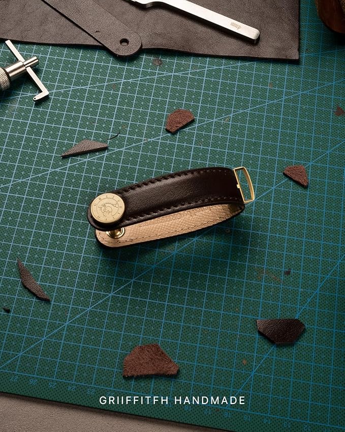 Leather Key Organizer Key Chain for Men Women, Compact Key Holder Keychain - Minimalist Key Case Secures 3-14 Keys