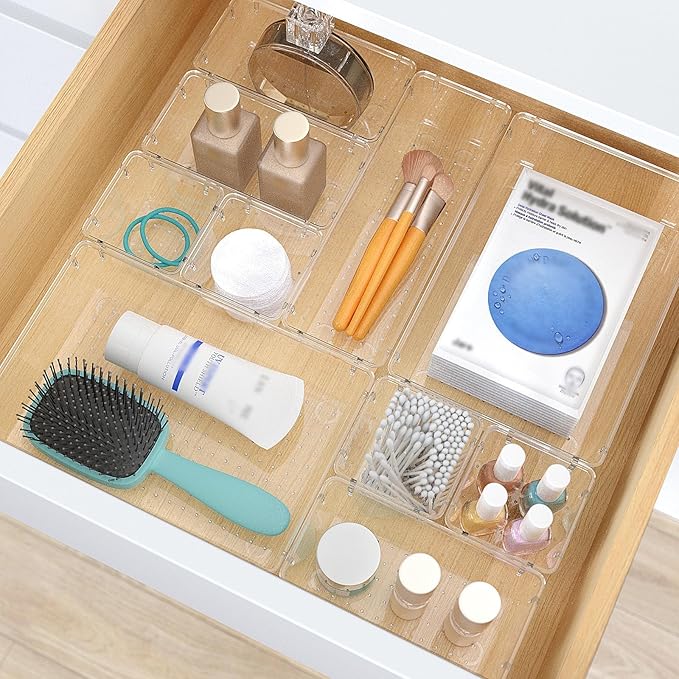 StorMiracle 28 PCS Clear Plastic Drawer Organizers Set, 4 Size Desk Drawer Organizer Trays for Makeup, Jewelry, Kitchen Utensils, Gadgets and Office Accessories