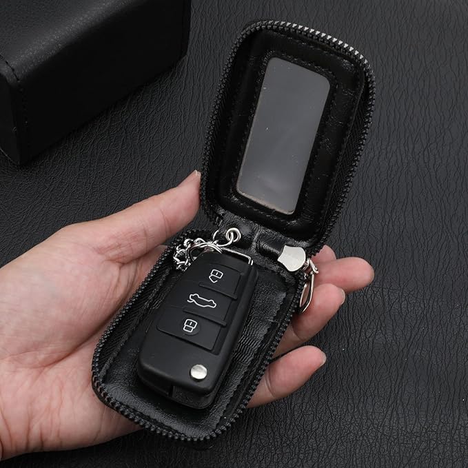 Premium Car Key Fob Case Leather Car Smart Key Fob Holder Keys Fobs Protector Universal CarKeys Holder (Black)