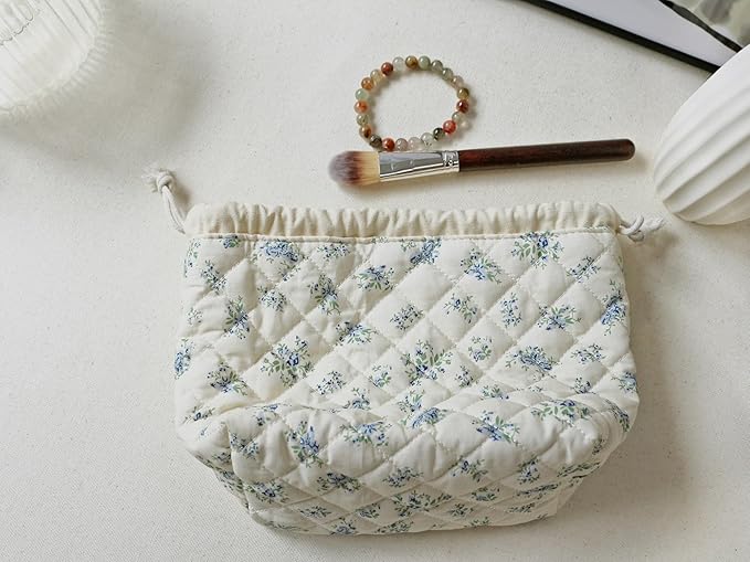 HAPPYHEIDI Large Floral Quilted Cotton Drawstring Makeup Bag Compartment Cosmetic Toiletry Accessory Travel Pouch Purse Organizer, Blue Gourd