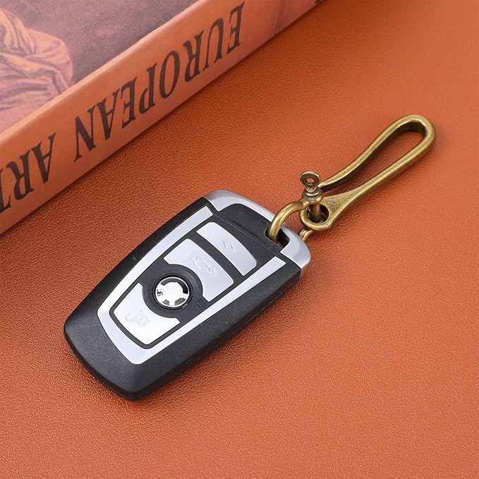 2 Pcs Fish Hook Key Chains, Vintage Keychain Retro Clip for Wallet Purse Belt Buckle Car Key Men Women