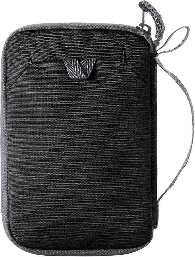 Eagle Creek Stash RFID Passport Wallet – Slim Travel Organizer with RFID Blocking – Secure Storage for Passport, Cards & Cash – Lightweight & Water-Resistant – Unisex – Black