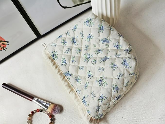 HAPPYHEIDI Large Floral Quilted Cotton Drawstring Makeup Bag Compartment Cosmetic Toiletry Accessory Travel Pouch Purse Organizer, Blue Gourd