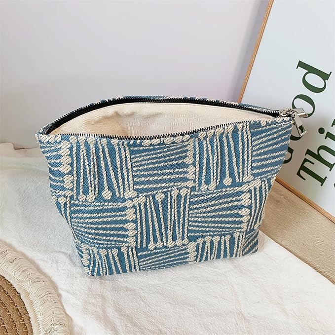 Makeup Bag for Women, Creative Cosmetic Bag, Large Zipper Pouch(10.6" * 7.1" * 2.8"), Aesthetic Make Up Bag for Purse, Perfect for Storing Makeup And Accessories, Makeup Bag for Daily Travel Gifting