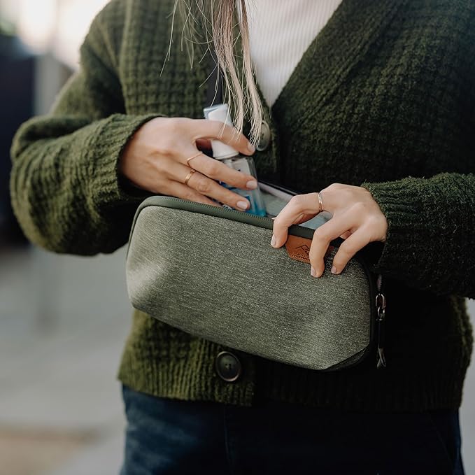 Peak Design Small Tech Pouch, Midnight, Electronics Organizer for Travel or Everyday Carry, Origami-Style Storage, Cable Pass-Through, Weatherproof Recycled Nylon, Gear Carry Bag for Men and Women