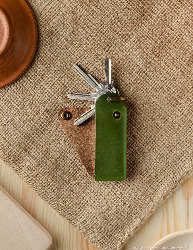 Crazy Horse Craft, Leather Key Holder, Keychain, Minimalist Keyring, Fob, EDC Organizer Cover Sleeve Finder Bag Tag Case