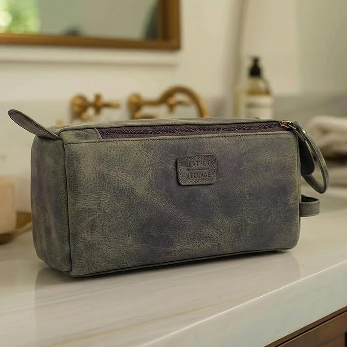 LEATHER VILLAGE Genuine Leather Travel Toiletry Bag - Water-Resistant Dopp Kit for Toiletries, Large Shaving Bag & Bathroom Organizer - Gift for Men & Women - Olive