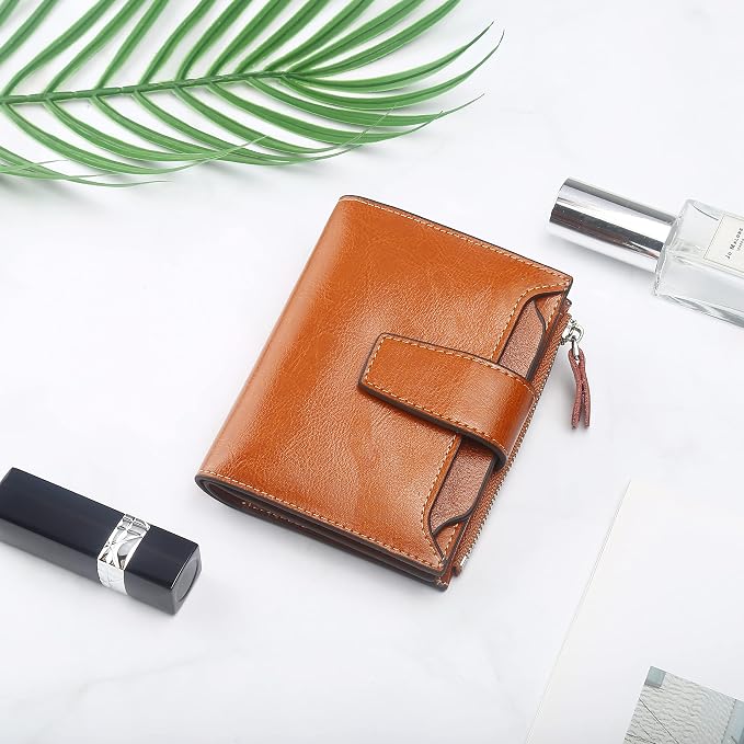 Lavemi Small Compact Women Wallet RFID Blocking Genuine Leather Bifold Purse with ID Windows