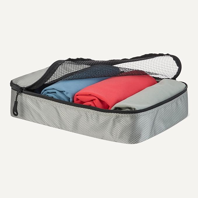 Amazon Essentials 4-Piece Packing Cubes Travel Accessories Set, Space-Saving Luggage Organizer with Double Zipper, Mesh Top Panel, Medium, Gray (Previously Amazon Basics)