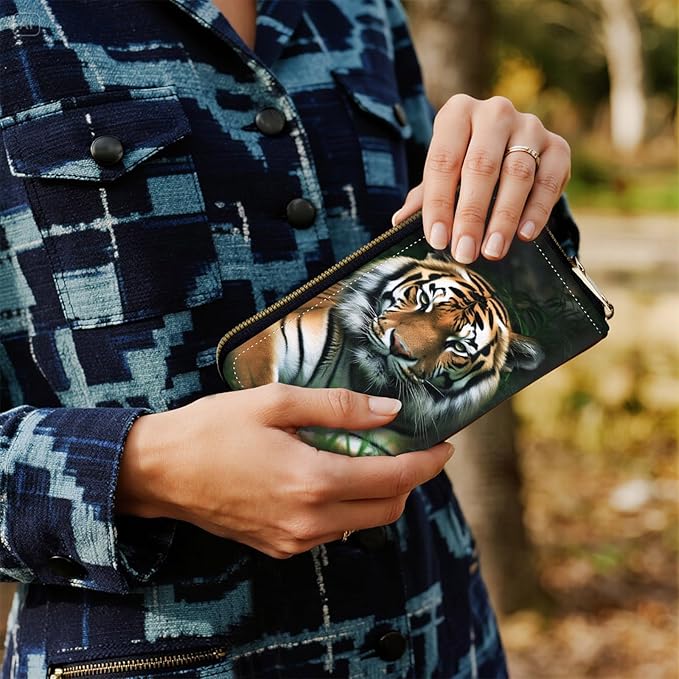 Women's RFID Blocking Zip Around Wallet with Detachable Wrist Strap, Large Capacity Credit Card Holder Organizer for Everyday Use,Bengal Tigers on The Grass