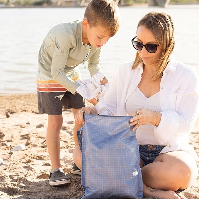 Tiny Twinkle Mess Proof Wet Bags | 2-Pack Reusable Waterproof Wet Bags for Swimsuits | Baby Clothes | Travel & Diaper Bag (Gingham,Grid)
